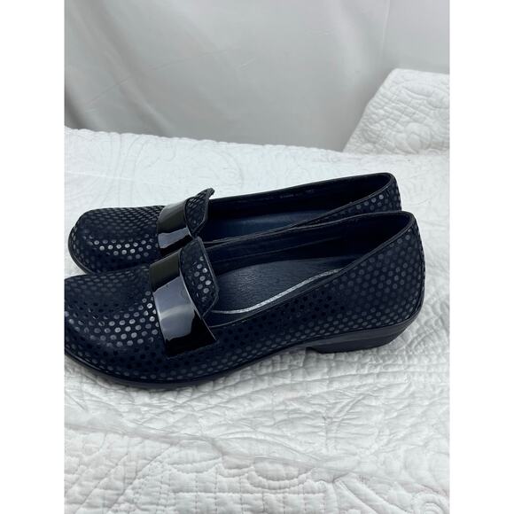 Dansko Women 36 (US 6-6.5) Black Textured Suede Slip On Summer Loafer Shoe - Picture 9 of 9